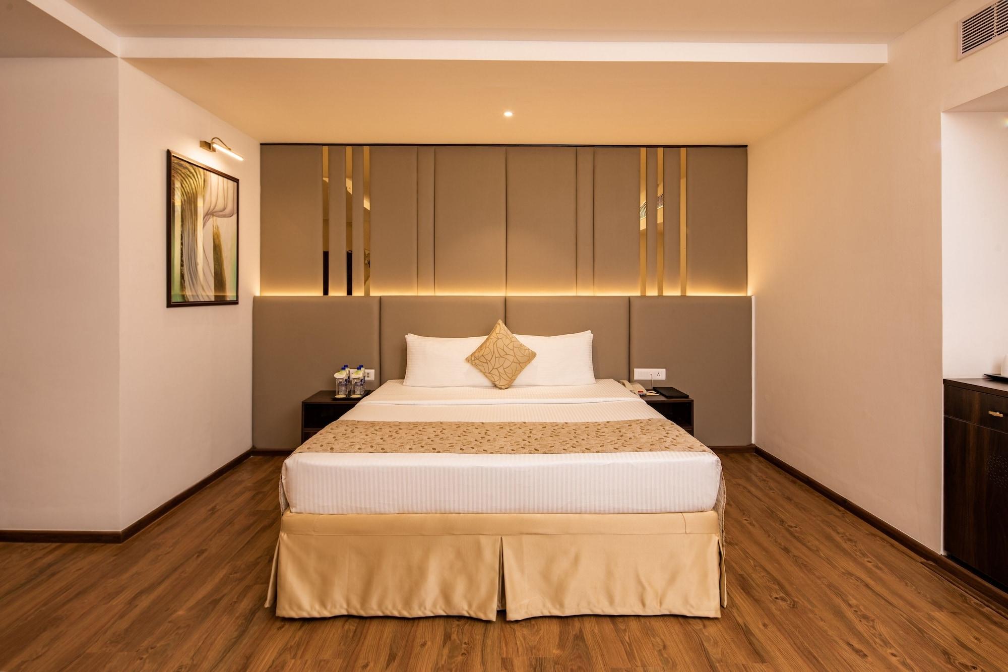 Goldfinch Hotel Бангалор Екстериор снимка